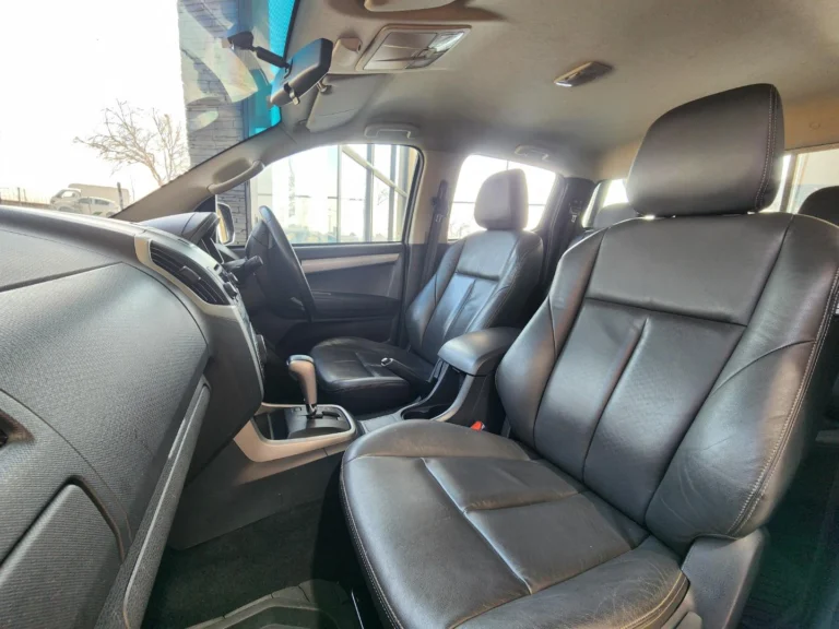 2015 Isuzu KB 300D-Teq Double Cab Serengeti Auto For Sale, photo 15