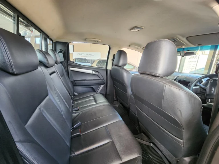 2015 Isuzu KB 300D-Teq Double Cab Serengeti Auto For Sale, photo 12