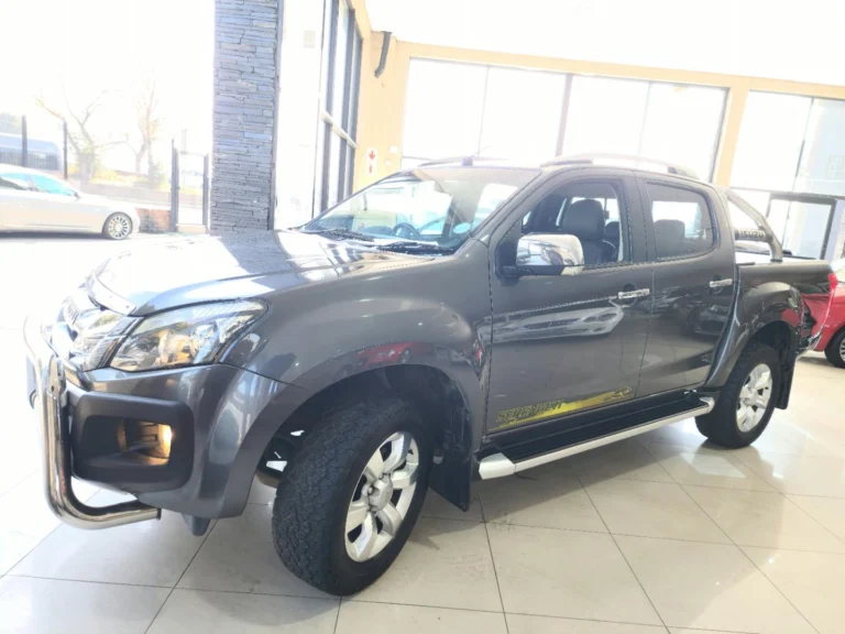 2015 Isuzu KB 300D-Teq Double Cab Serengeti Auto For Sale, photo 8