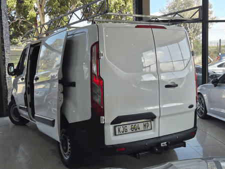 2017 Ford Transit 2.2TDCi 92kW MWB Panel Van (Aircon), photo 7