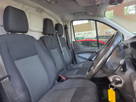 2017 Ford Transit 2.2TDCi 92kW MWB Panel Van (Aircon), photo 11