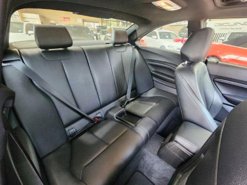 2014 BMW 2 Series M235i Coupe Auto, photo 10