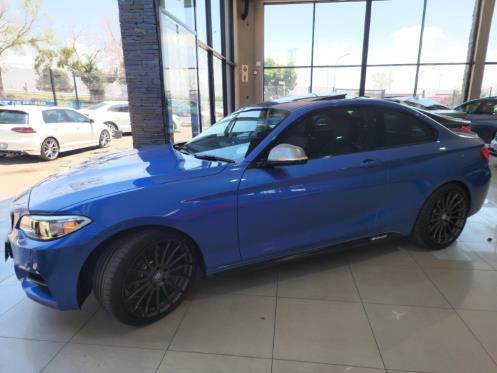 2014 BMW 2 Series M235i Coupe Auto, photo 4