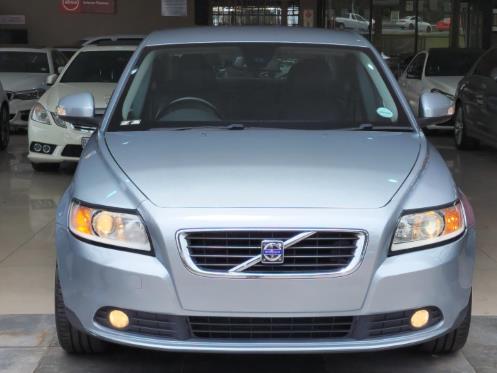 2010 Volvo S40 2.0, photo 3