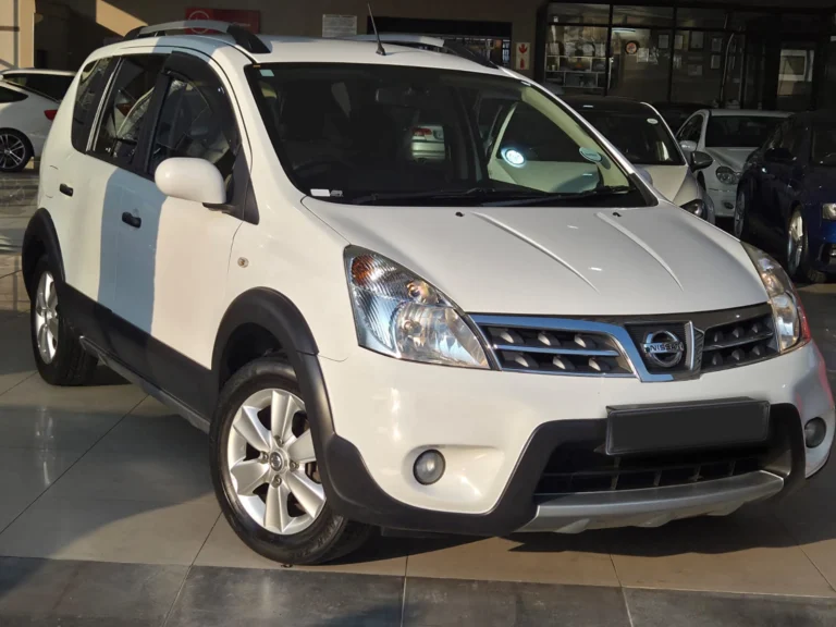 2010 Nissan Livina 1.6 Visia, photo 10