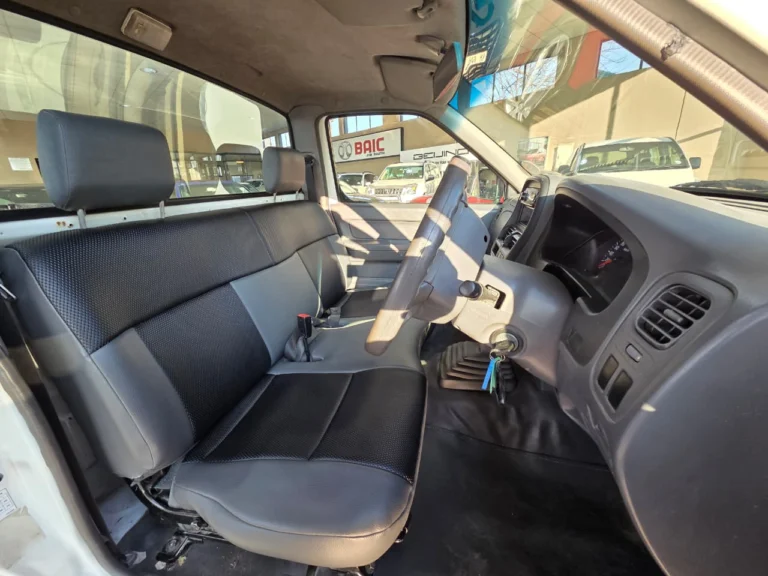 2015 Nissan NP300 Hardbody 2.0, photo 10