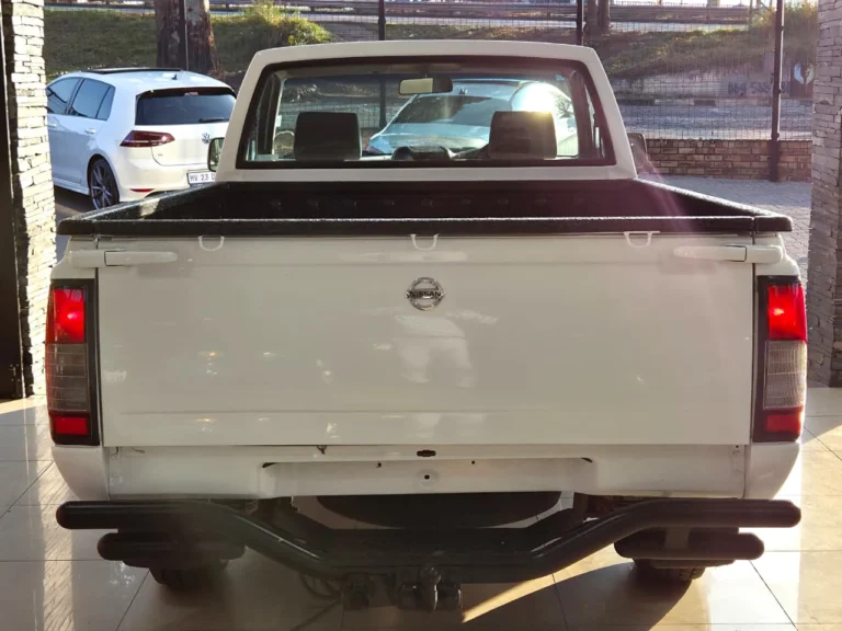 2015 Nissan NP300 Hardbody 2.0, photo 6