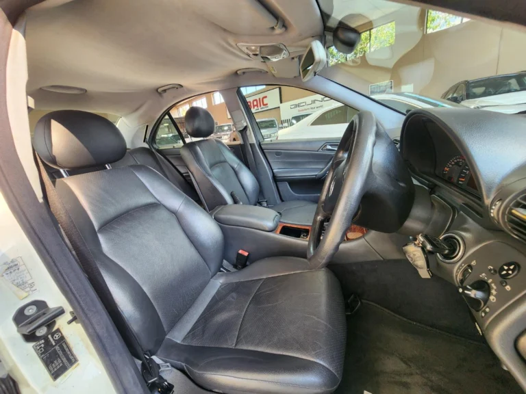2002 Mercedes-Benz C-Class C180 Classic Auto, photo 11