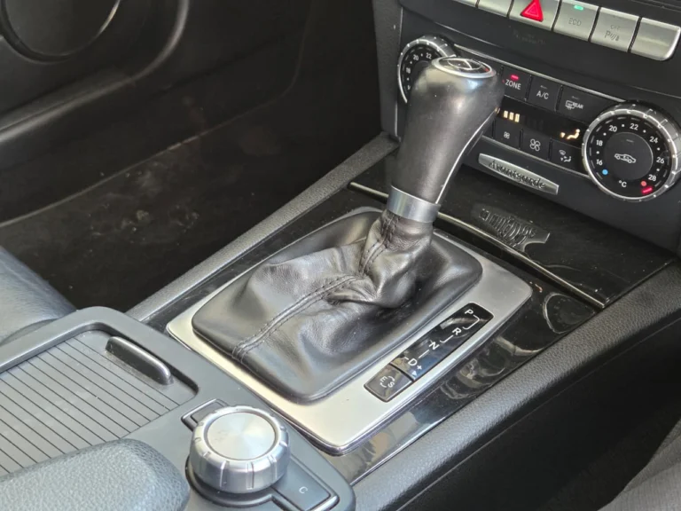 2013 Mercedes-Benz C-Class C200 Avantgarde Auto, photo 10