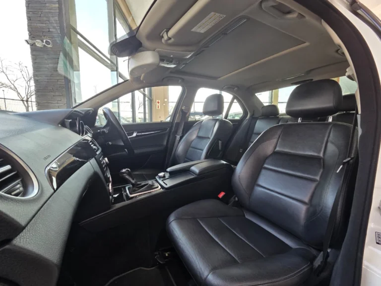 2013 Mercedes-Benz C-Class C200 Avantgarde Auto, photo 14