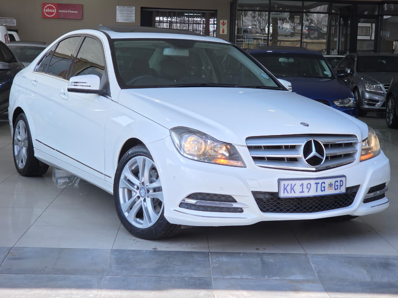 2013 Mercedes-Benz C-Class C200 Avantgarde Auto
