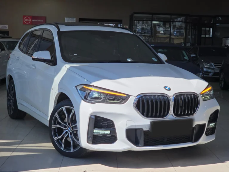 2021 BMW X1 sDrive20d M Sport, photo 1