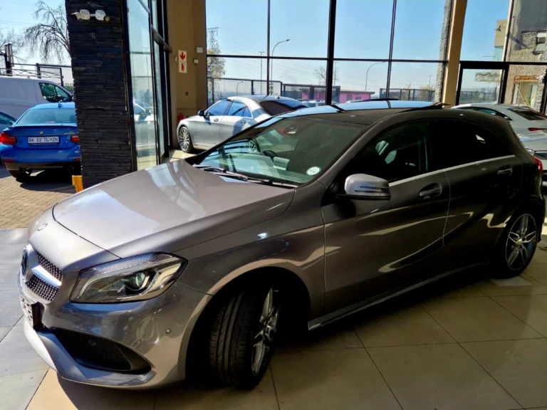 2017 Mercedes-Benz A-Class A200 AMG Line Auto, photo 6