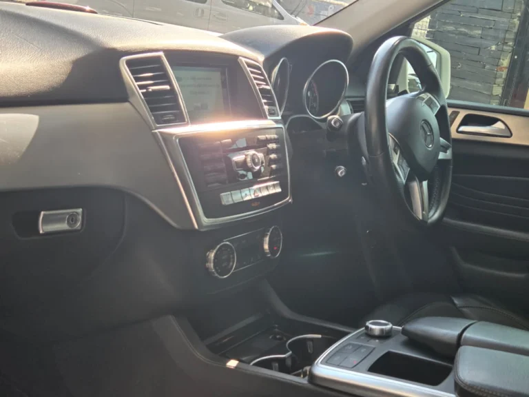 2014 Mercedes-Benz ML ML500, photo 11