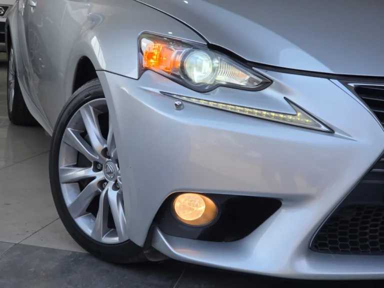 2014 Lexus IS 350 E, photo 3