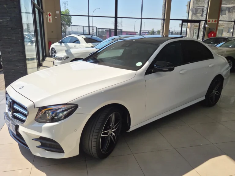 2017 Mercedes-Benz E-Class E250 AMG Line, photo 6