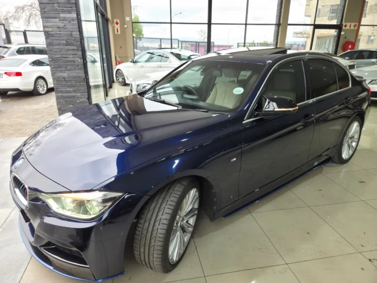 2016 BMW 3 Series 320i M Sport Auto, photo 5