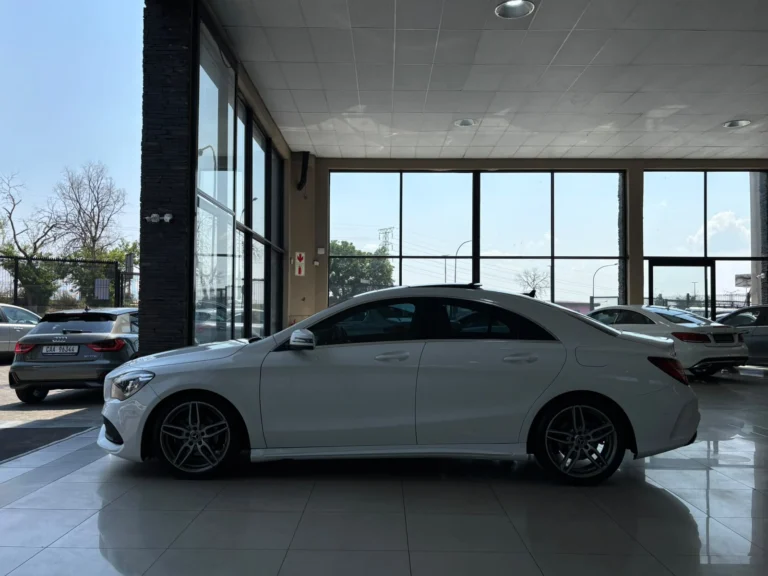 2018 Mercedes-Benz CLA CLA200 AMG Line Auto, photo 5