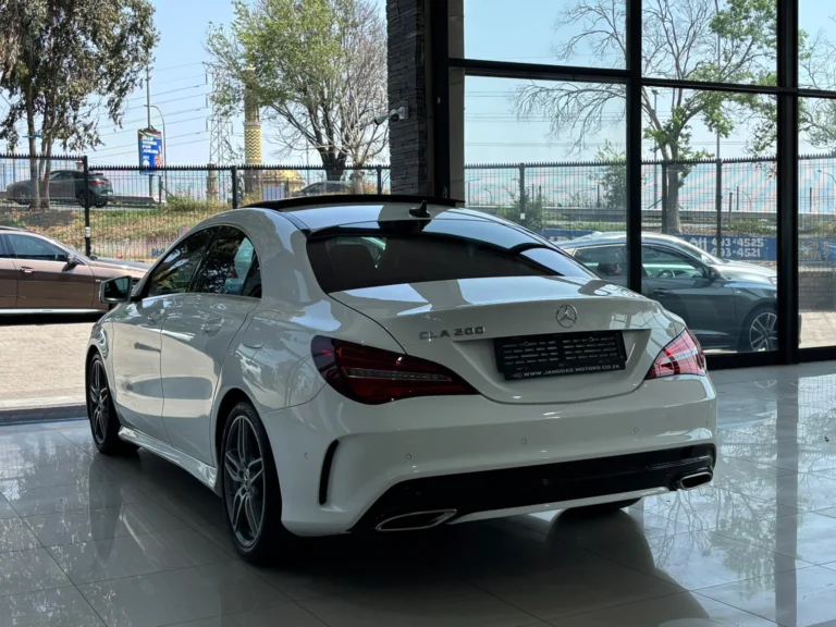 2018 Mercedes-Benz CLA CLA200 AMG Line Auto, photo 8