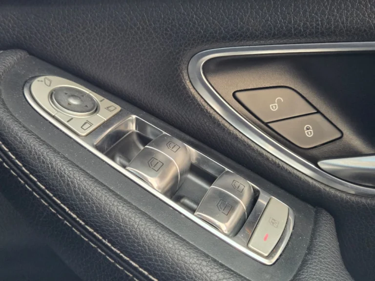 2019 Mercedes-Benz C-Class C220d AMG Line, photo 14