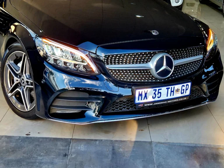 2019 Mercedes-Benz C-Class C220d AMG Line, photo 4
