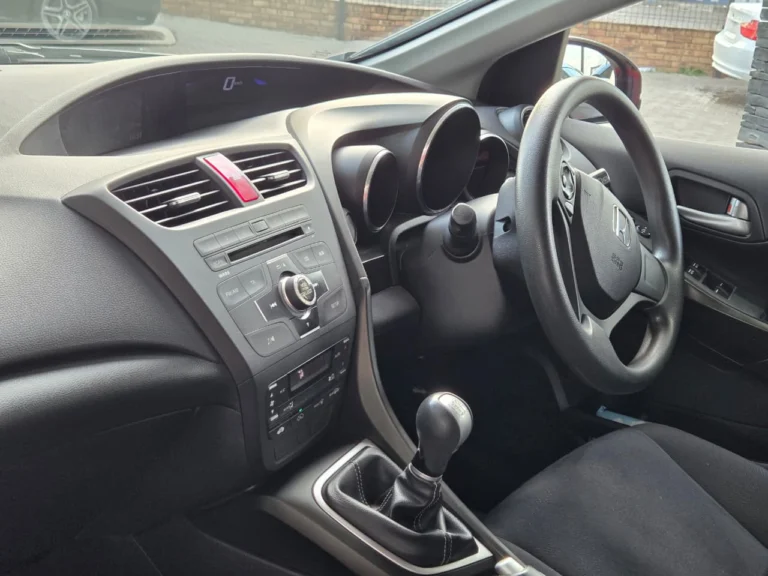 2013 Honda Civic Hatch 1.8 Elegance, photo 11
